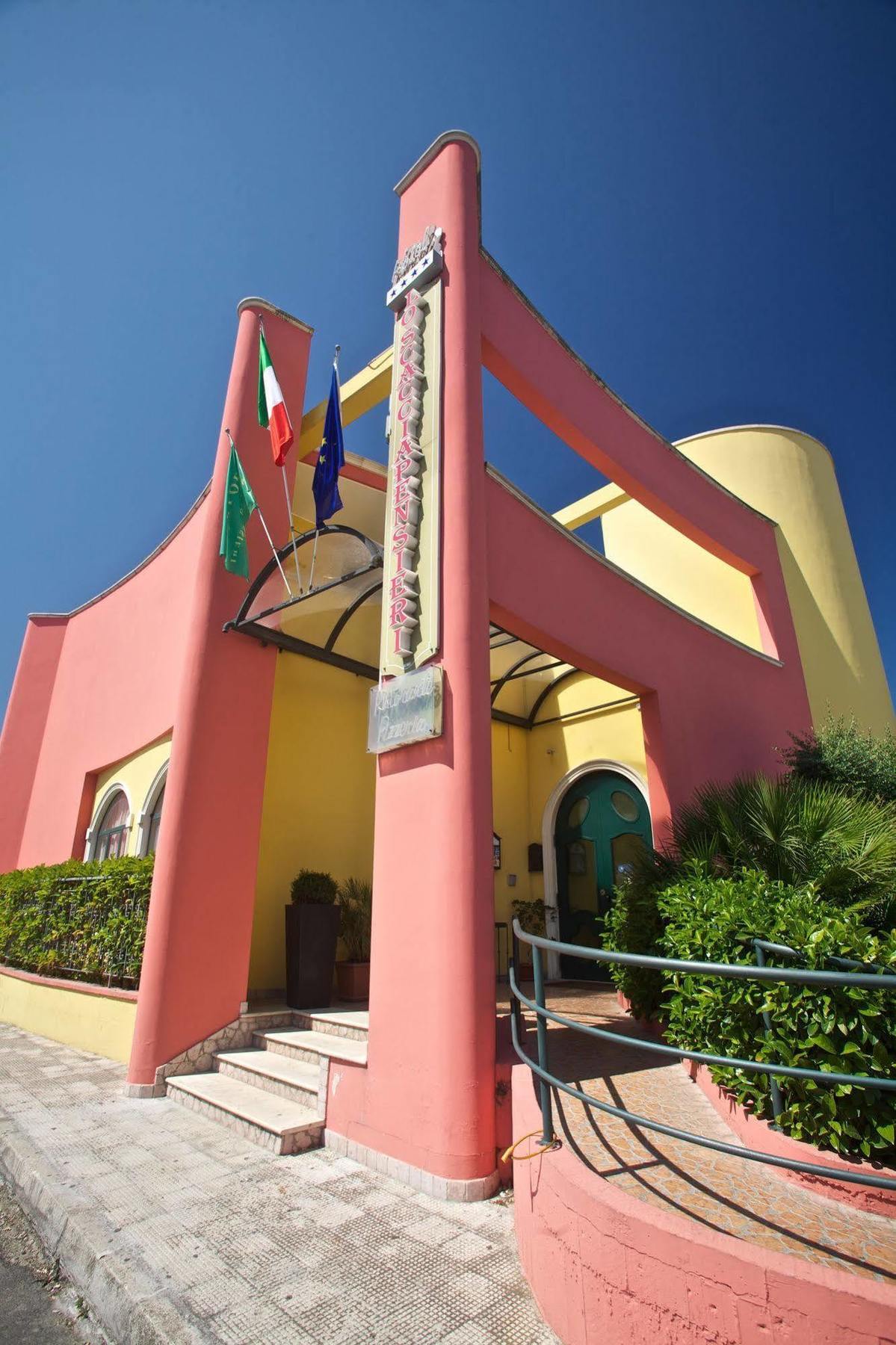 Lo Scacciapensieri Hotel&Restaurant Monteroni di Lecce Exterior foto